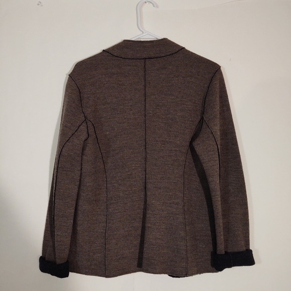 Eileen Fisher lightweight wool Blazer - Picture 3 of 9